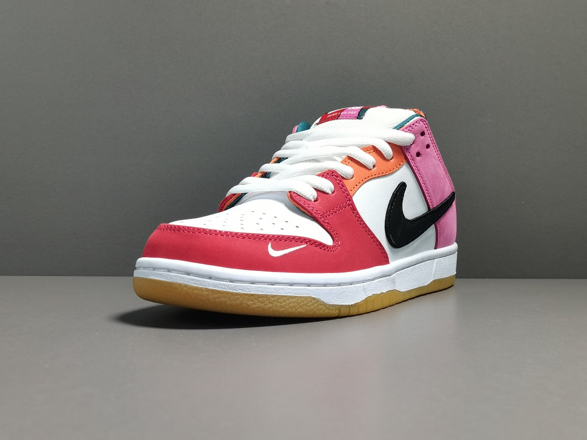 Nike Sb Dunk Low Pro QS