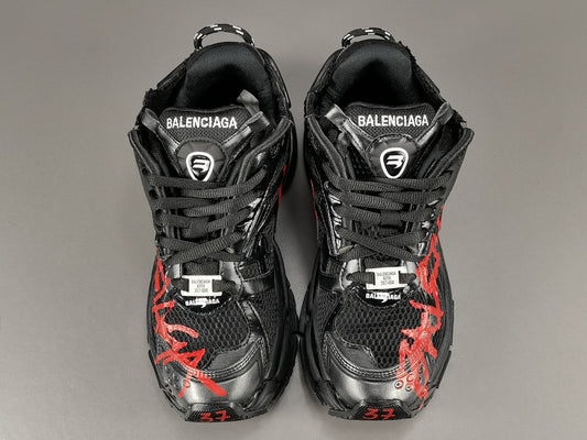 Balenciaga Runner Sneacker Black Graffiti