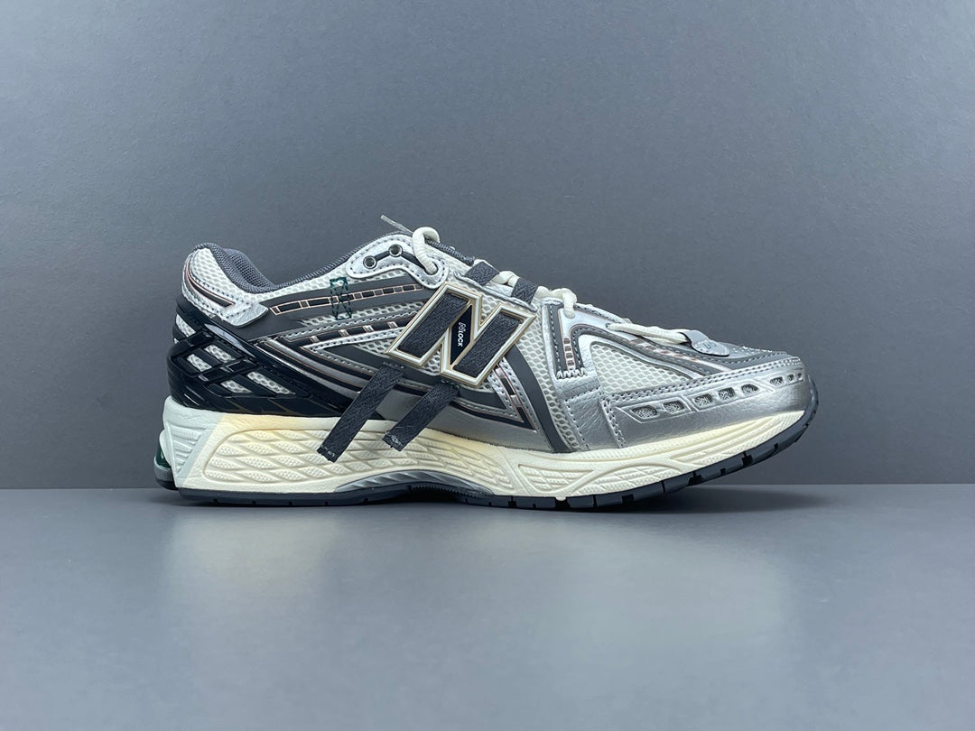 New Balance NB 1906R