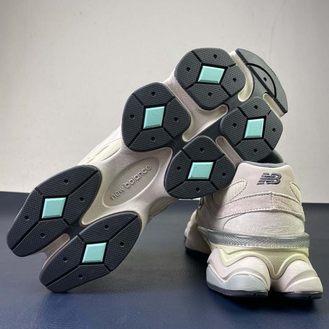 New Balance 9060 Seal Salt