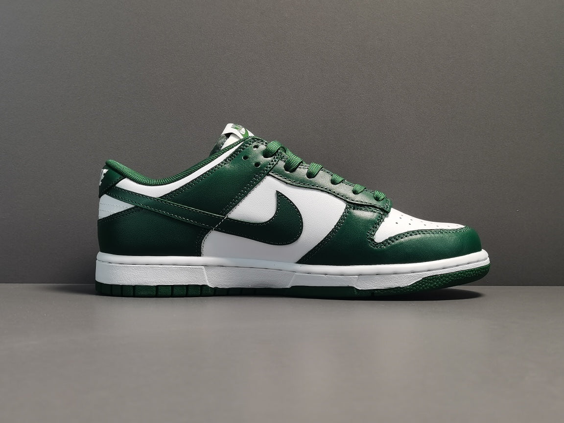 Nike dunk low team green