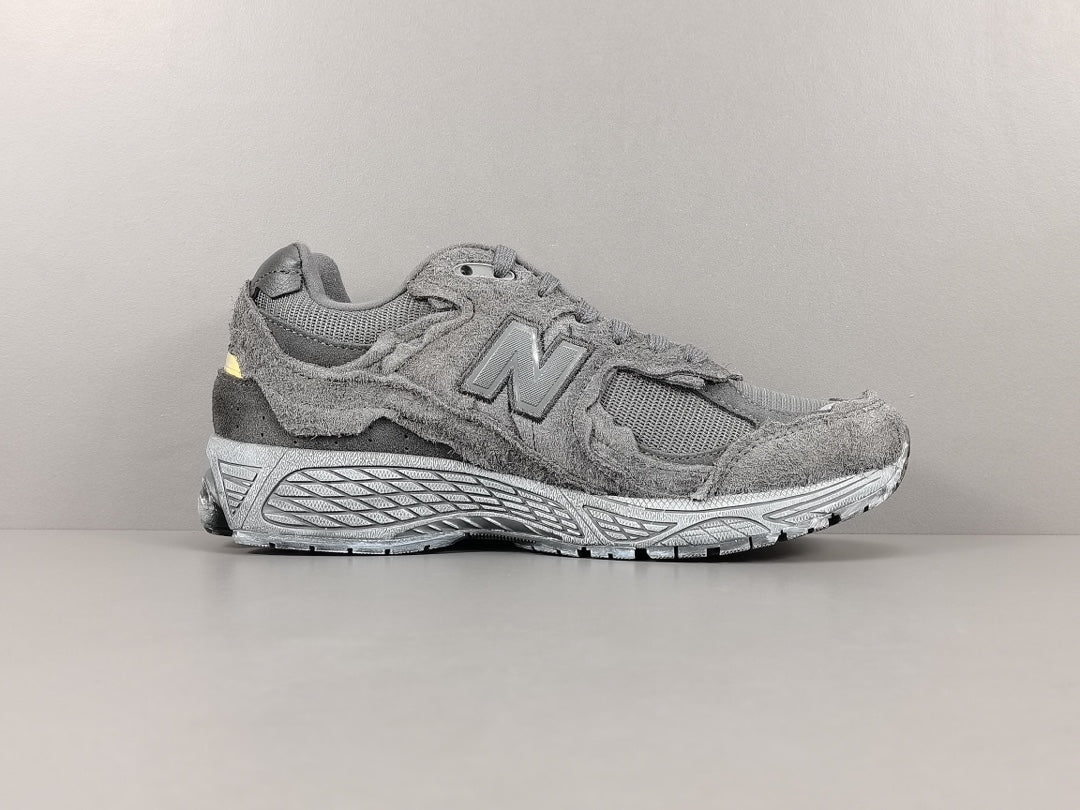 New Balance 2002R Refined Future