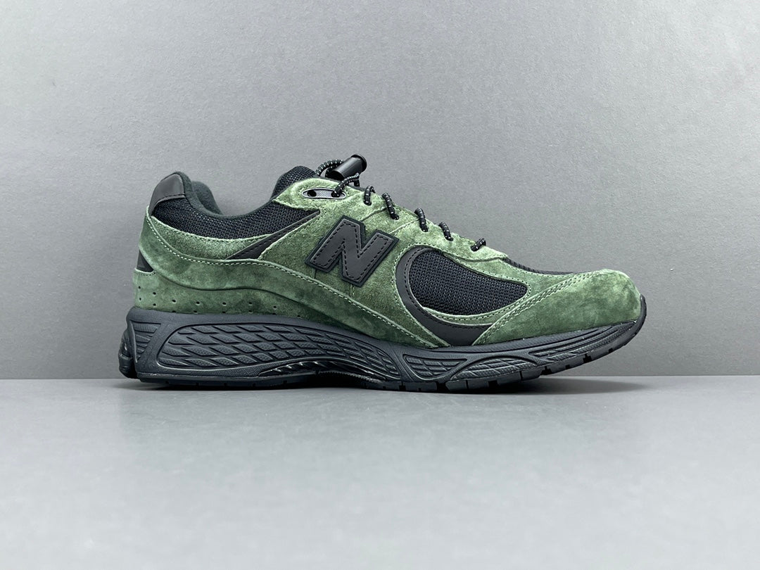 New Blanace JJJJOUND X 2002R Gore-Tex 'Pine'