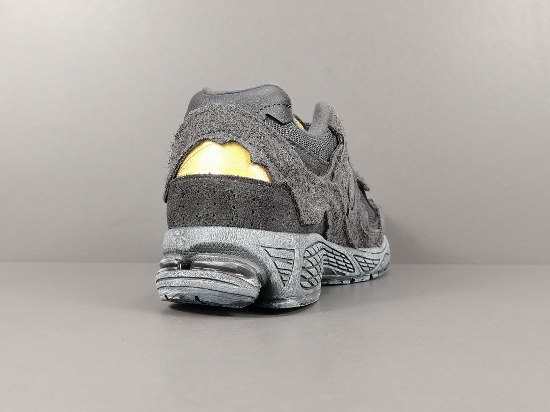 New Balance 2002R Refined Future