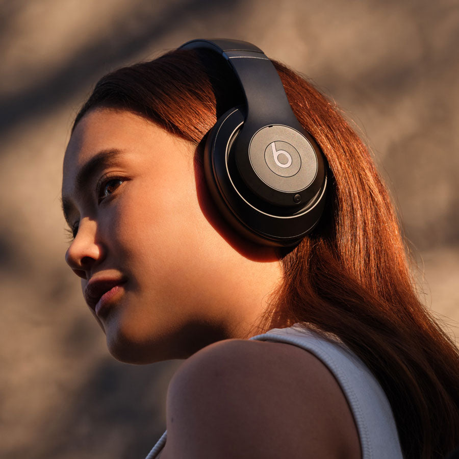 Beats Studio Pro Black