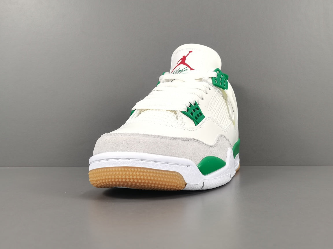 Nike SB x Jordan Air Jordan 4 Pine Green