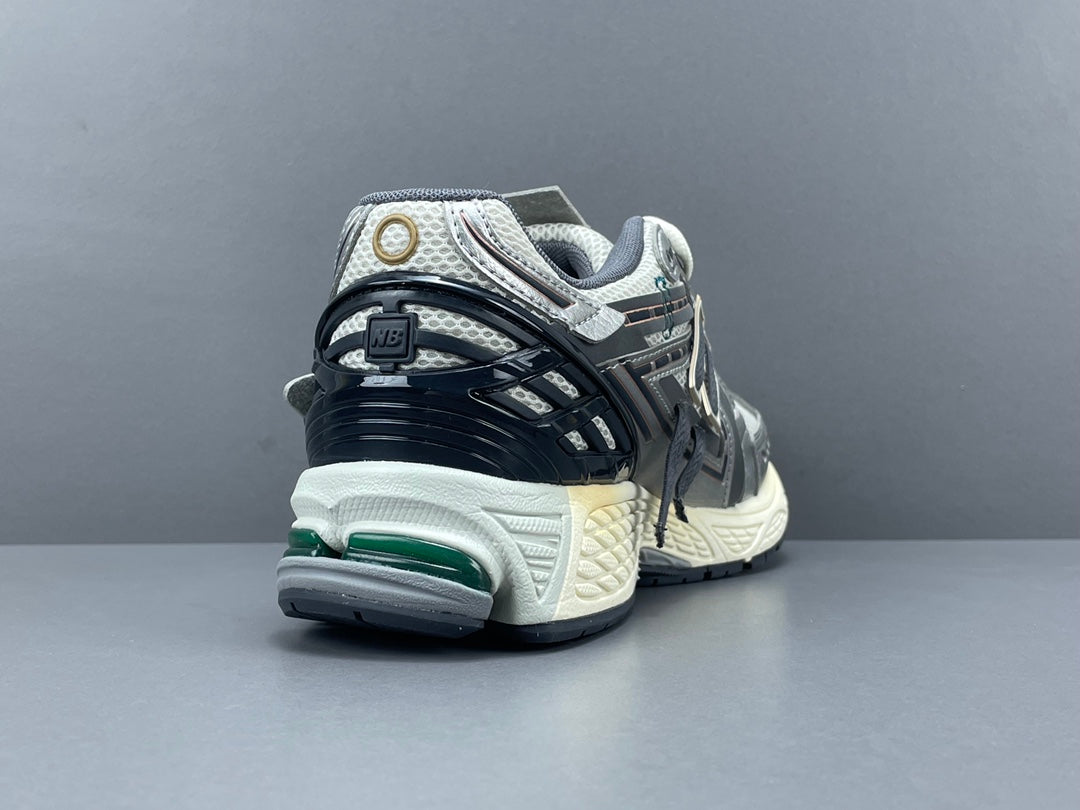 New Balance NB 1906R