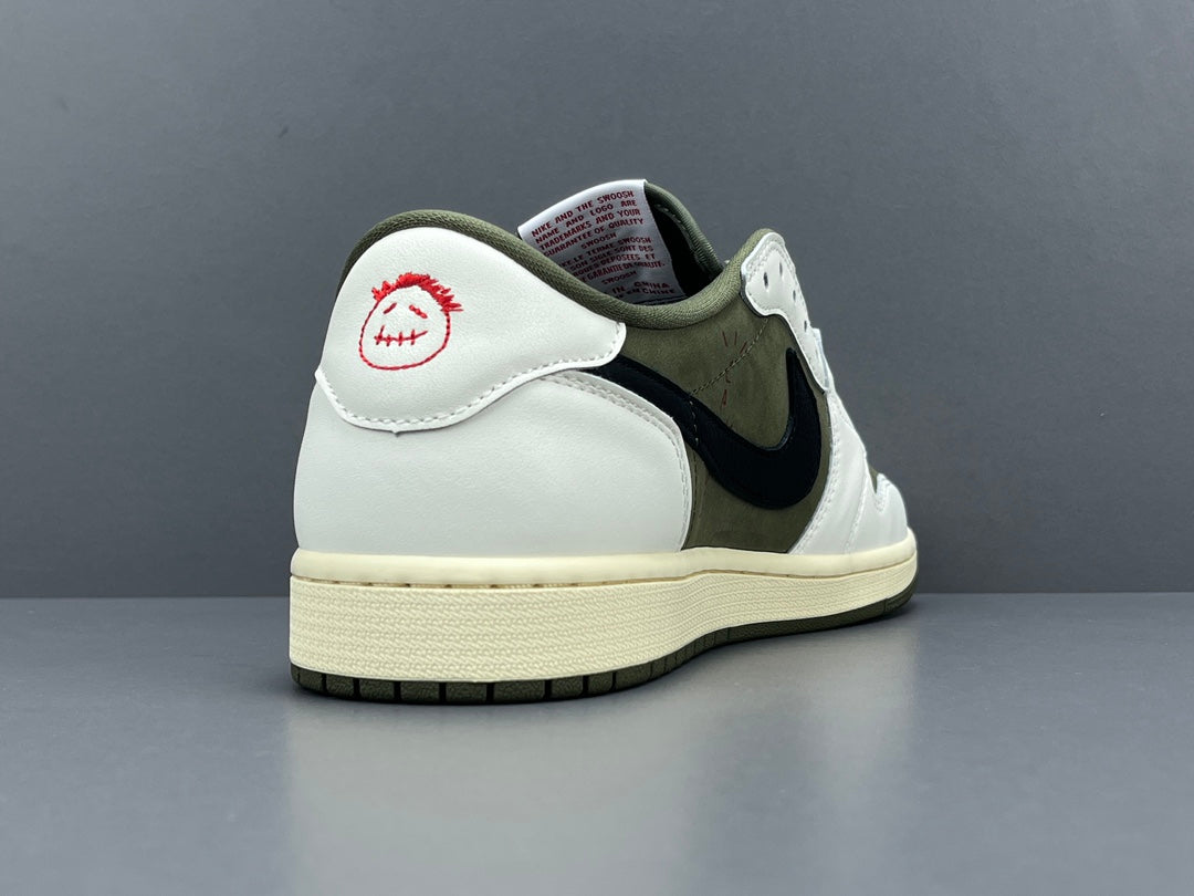 Air Jordan 1 Retro Low x Travis Scott