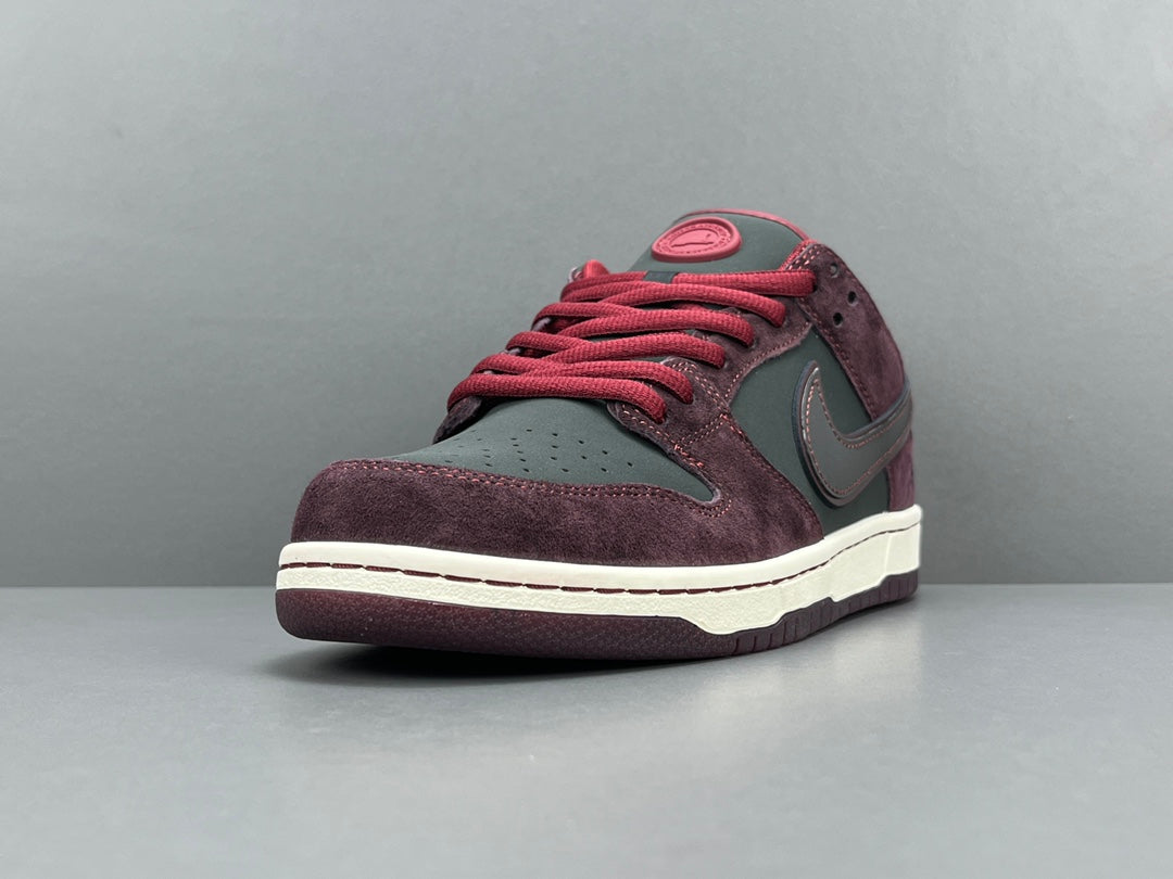 Nike Dunk X Riot Skateshop
