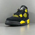 Air Jordan 4 Thunder 2023