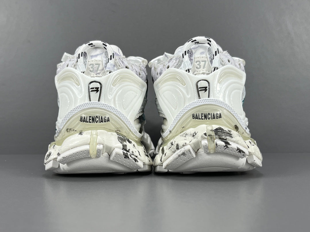 Balenciaga Runner White Graffiti