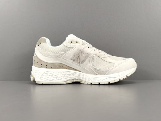 New Balance 2002R Cream