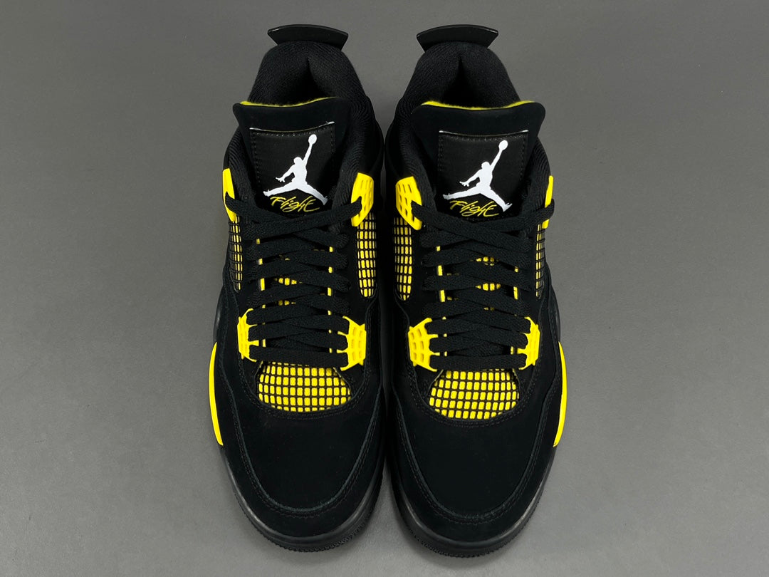 Air Jordan 4 Thunder 2023
