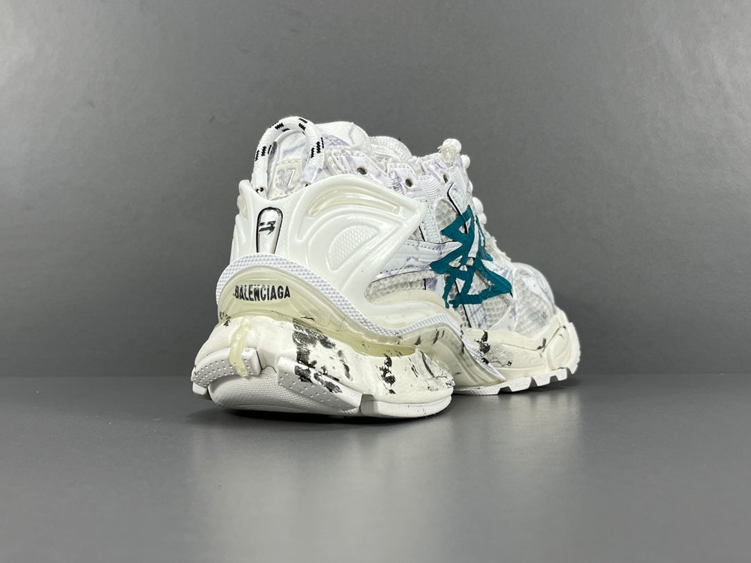 Balenciaga Runner White Graffiti