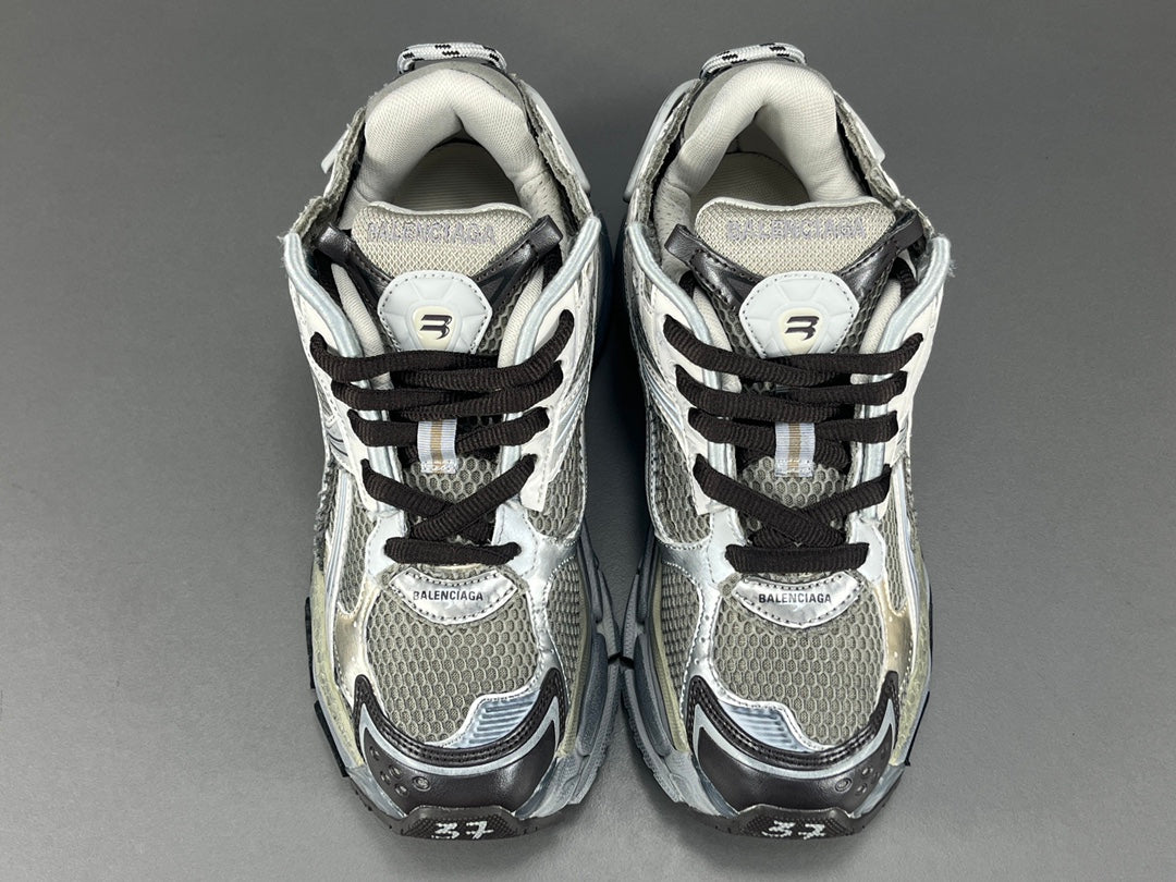 Balenciaga Runner Sneaker Grey