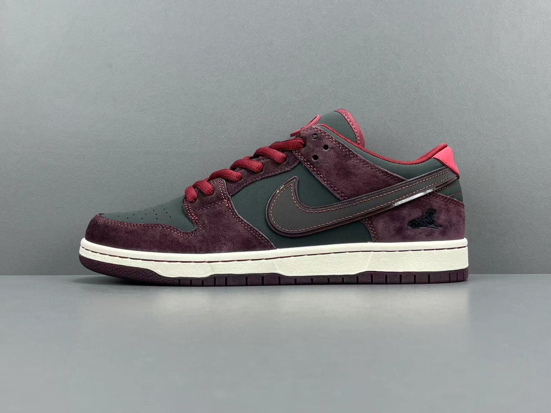 Nike Dunk X Riot Skateshop