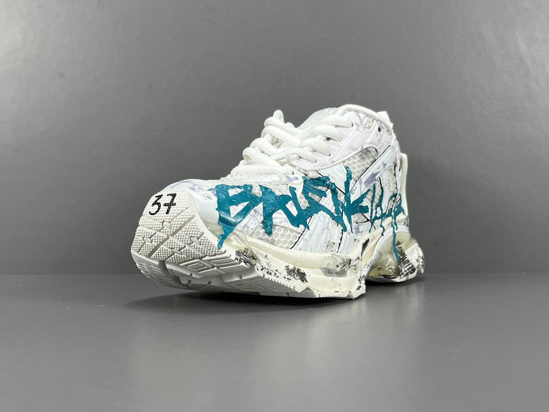 Balenciaga Runner White Graffiti