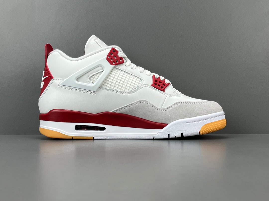 Nike SB Air Jordan 4 Retro SP Varsity Red Friends & Family