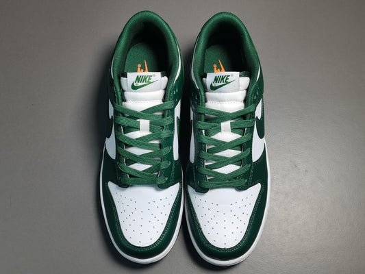 Nike dunk low team green