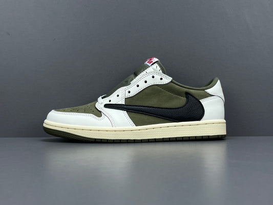 Air Jordan 1 Retro Low x Travis Scott