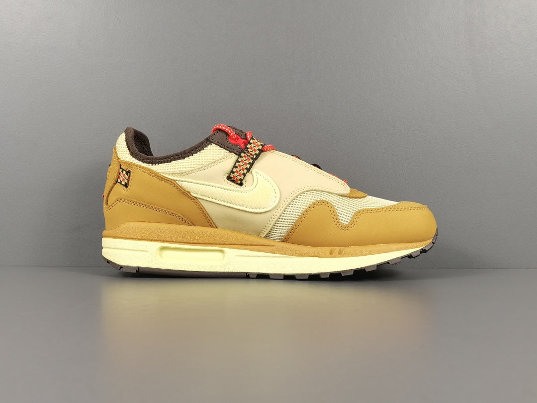 Nike Air max 1 X Travis Scott Saturn Gold